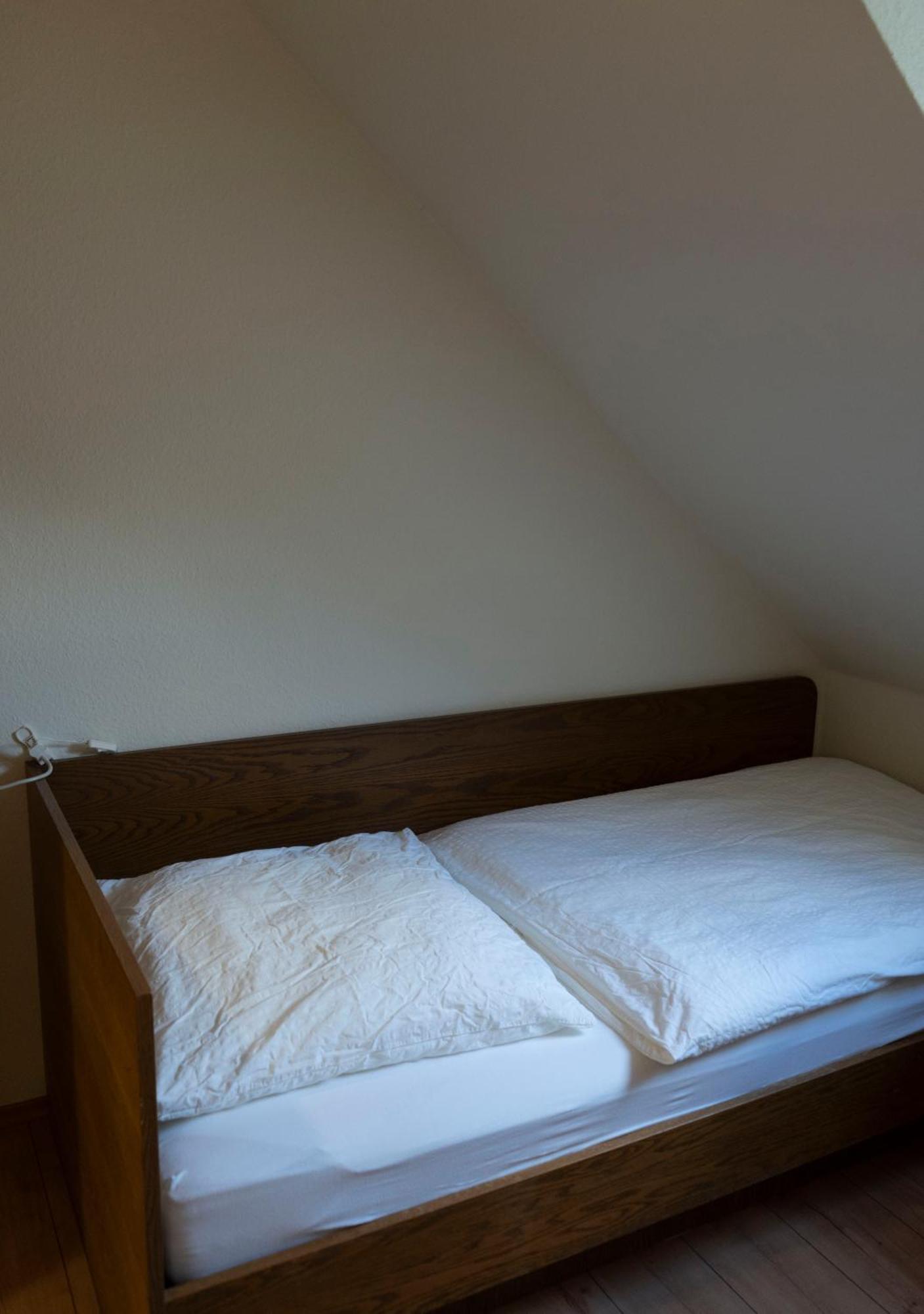 Hotel Gaststaette Zur Eiche à Hanovre Extérieur photo